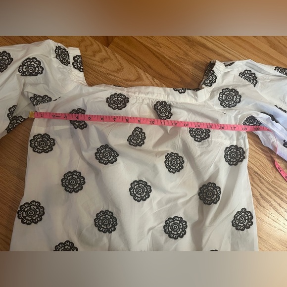 Anthropologie Maeve Cornelia Embroidered Top Small 100% cotton - Picture 8 of 11
